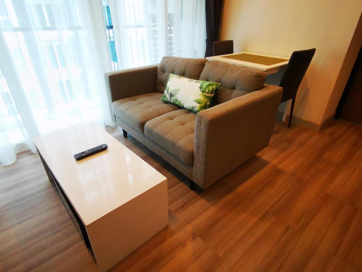 The Prio Condo By Loto Chiang Mai Exteriör bild